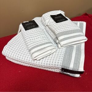 Hotel Balfour 6 Pc Set:2 Bath 2 Hand 2 Tip Towels Waffle Weave White Grey Turkey